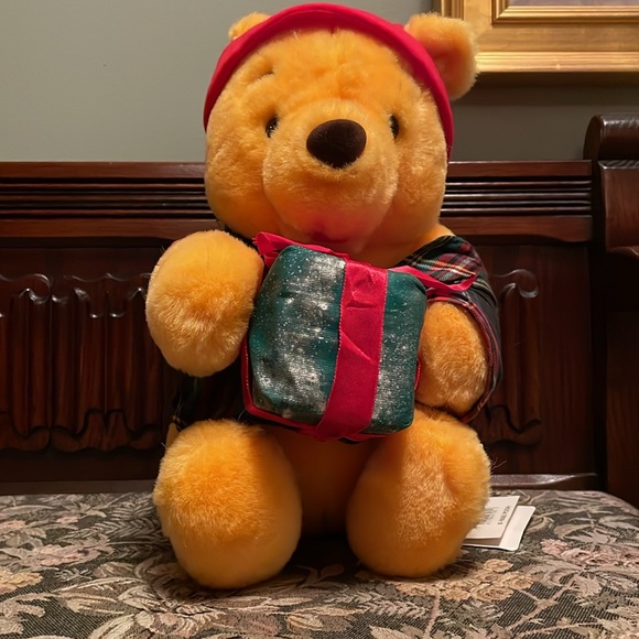 Winnie the Pooh holiday stuffed toy. NWT. - Picture 4 of 14
